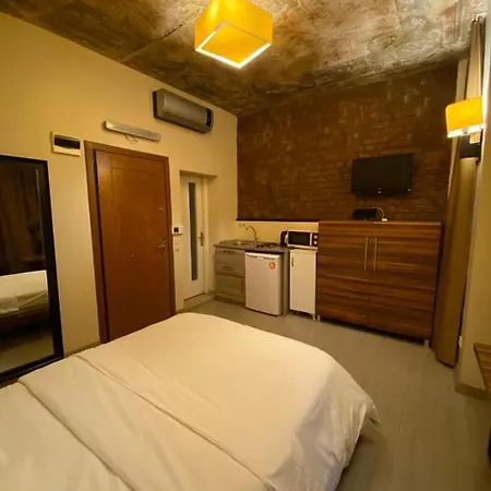 Medusa Suit Otel Стамбул