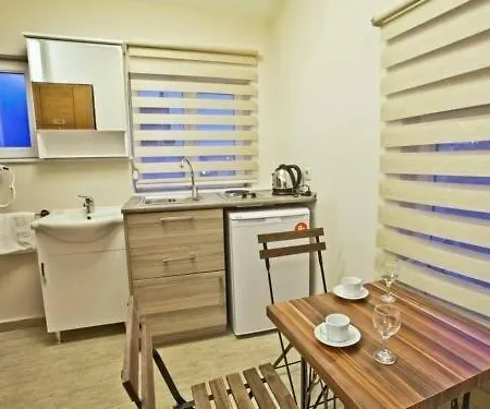 מלון דירות Medusa Suit Otel